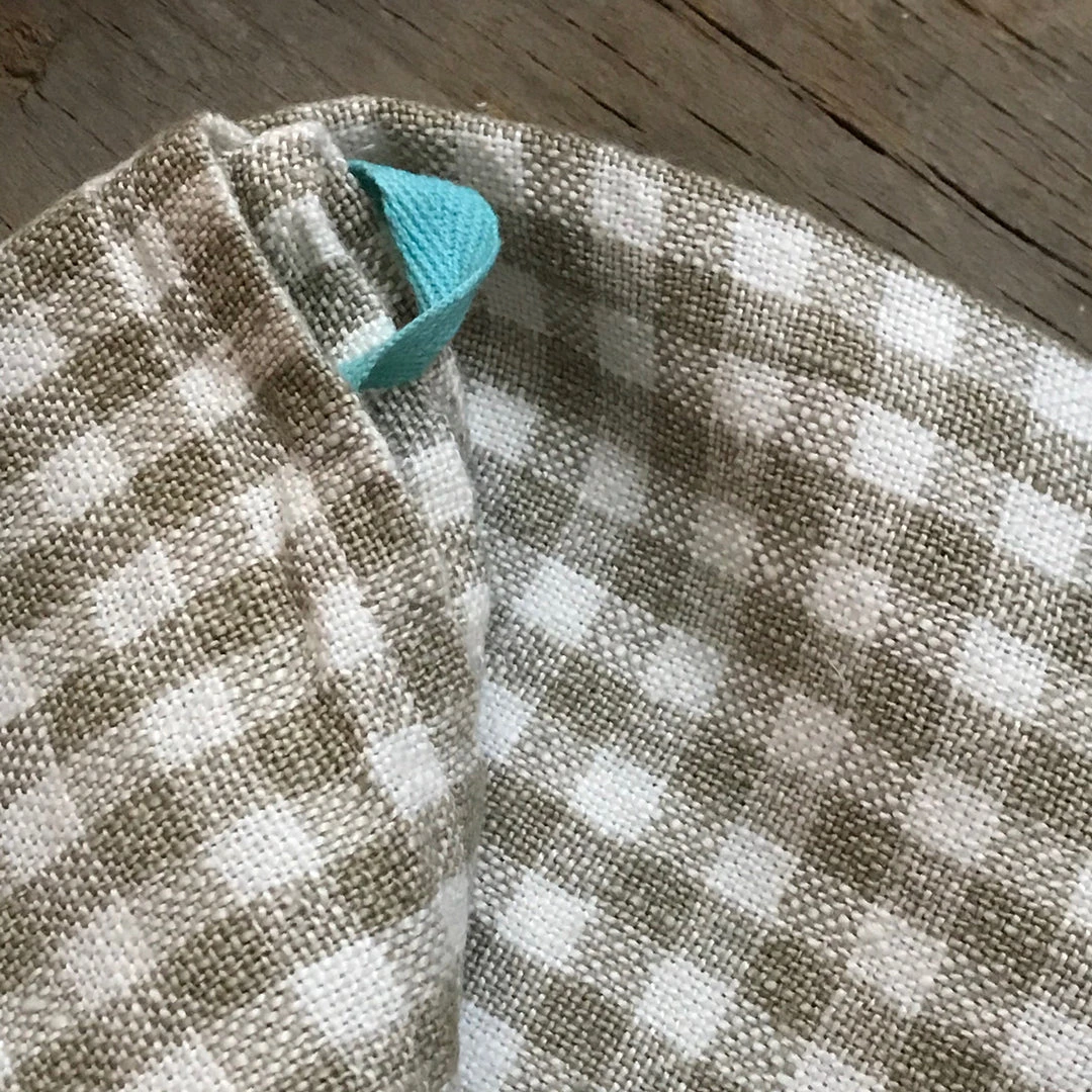 Caravan Dining & Tabletop Gingham Tea Towel In Natural & Aqua 4 Caravan Dining & Tabletop Gingham Tea Towel In Natural & Aqua