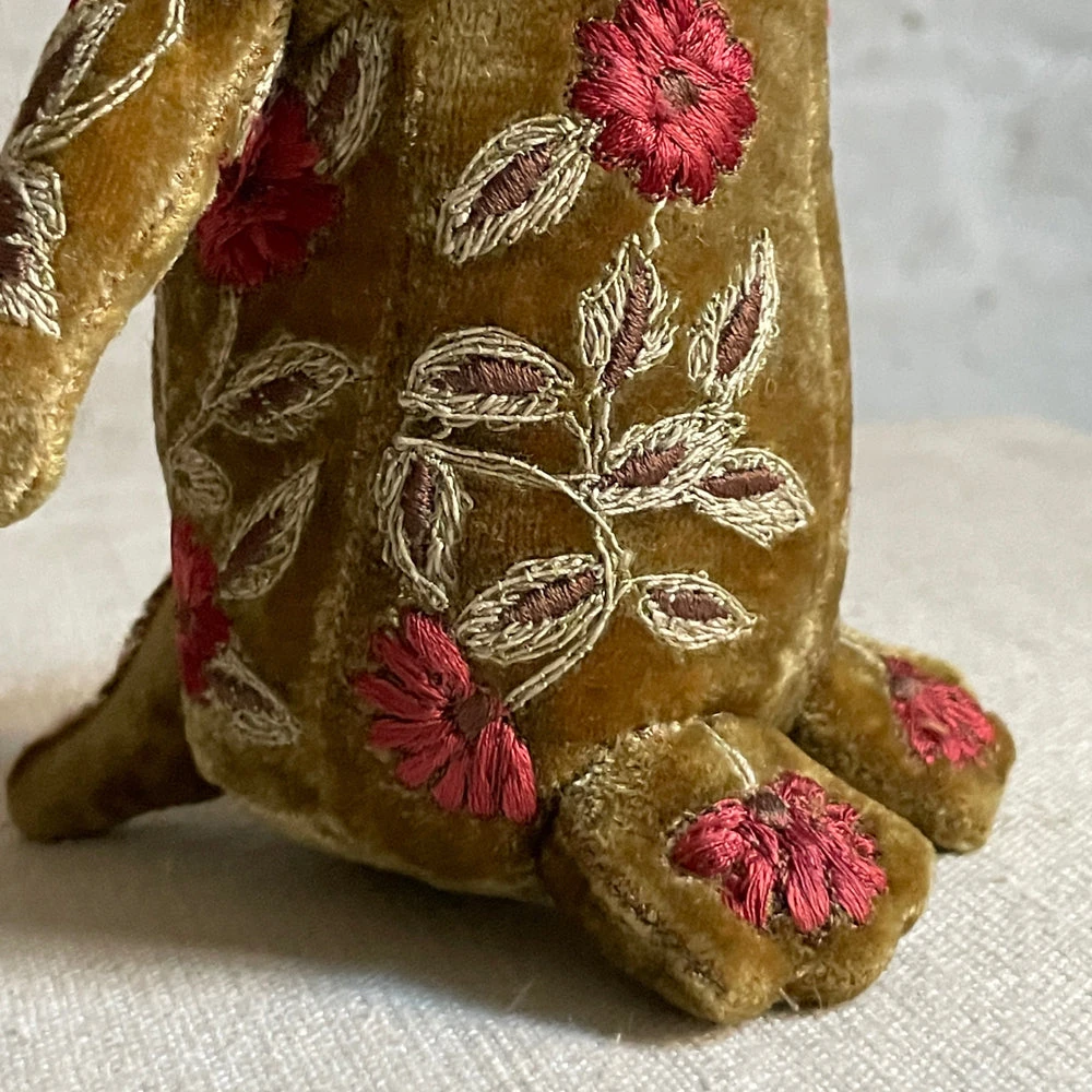 Anke Drechsel Small Moira Silk Velvet Embroidered Penguin In Light Brown Anke Drechsel Embroidered Animals 4 Anke Drechsel Small Moira Silk Velvet Embroidered Penguin In Light Brown Anke Drechsel Embroidered Animals