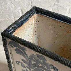 Amanda Moffat Medium Rectangular Vase (TFB1) Dining & Tabletop 8 Amanda Moffat Medium Rectangular Vase (TFB1) Dining & Tabletop