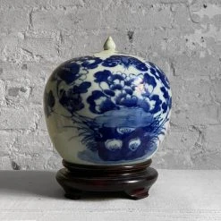 Vintage 19th Century Chinoiserie Jar Dining & Tabletop