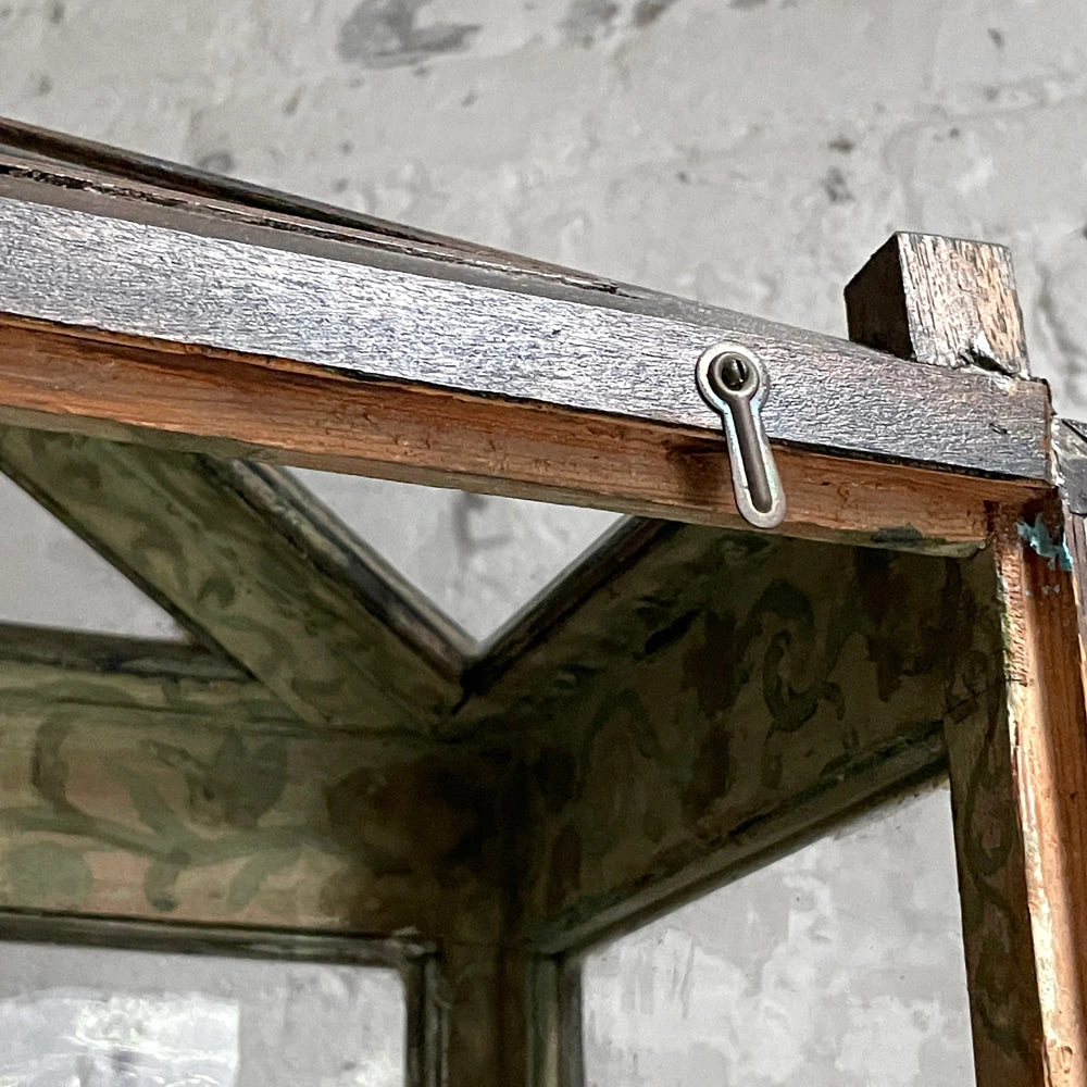 Vintage 19th Century English Display Case Vintage & Antiques 4 Vintage 19th Century English Display Case Vintage & Antiques