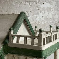 Vintage & Antiques Vintage Green Folk Art Cabin
