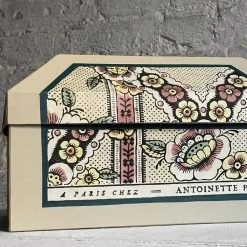 Object D'art Antoinette Poisson Medium Wedding Box In Guirlandes De Fleurs 1A
