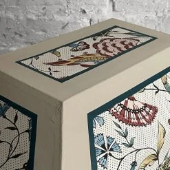 Antoinette Poisson Large Wedding Box In Jaïpur 57A