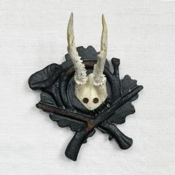 Vintage Antique Black Forest Carved Antlers With Carved Plaque (H38) Vintage & Antiques