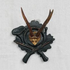 Vintage Vintage & Antiques Antique Black Forest Carved Antlers With Carved Plaque (H39)