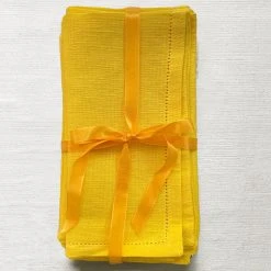 Set Of 6 Busatti Napkin Set In Bright Yellow