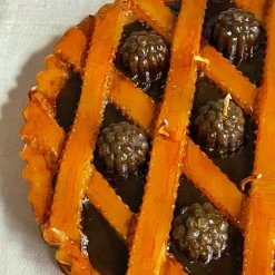 Cereria Introna Crostata Diam Itu Cioccolato Blackberry Pie Candle Art & Objects