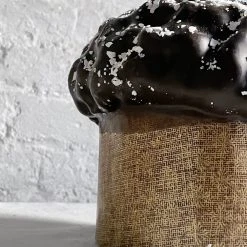 Cereria Introna Medium Chocolate Pannetone Candle