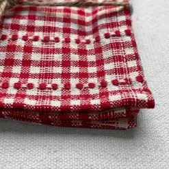 Set Of 4 Heather Taylor Home Woven Cocktail Napkins In Red Soho