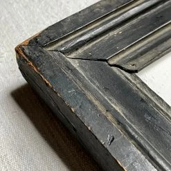 Hugo Guinness Art & Objects Cat With Black Nose