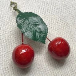 Nostalgie Christbaumschmuck Nostalgic Cherries With Green Leaf Ornament Ceramic & Porcelain Fruit