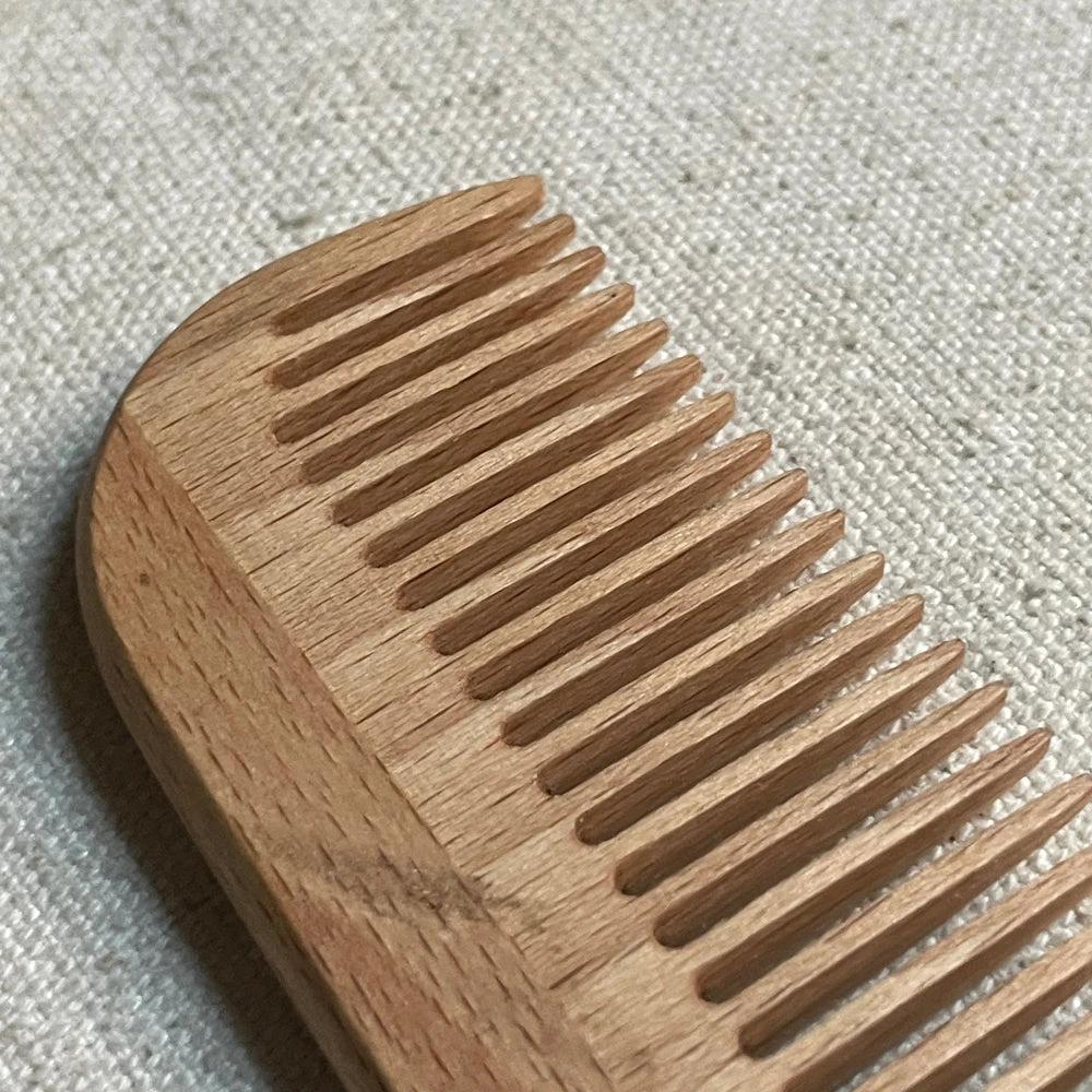 Redecker Art & Objects Wooden Comb 5 Redecker Art & Objects Wooden Comb