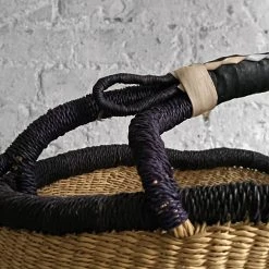 Savanna Round Basket With Short Handles In Natural With Black Rim Art & Objects