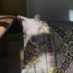 Antoinette Poisson Textiles & Rugs Small Guirlandes De Fleurs Pillow (No. 1B) With Linen Backing