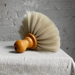 Redecker 23" Duster Art & Objects