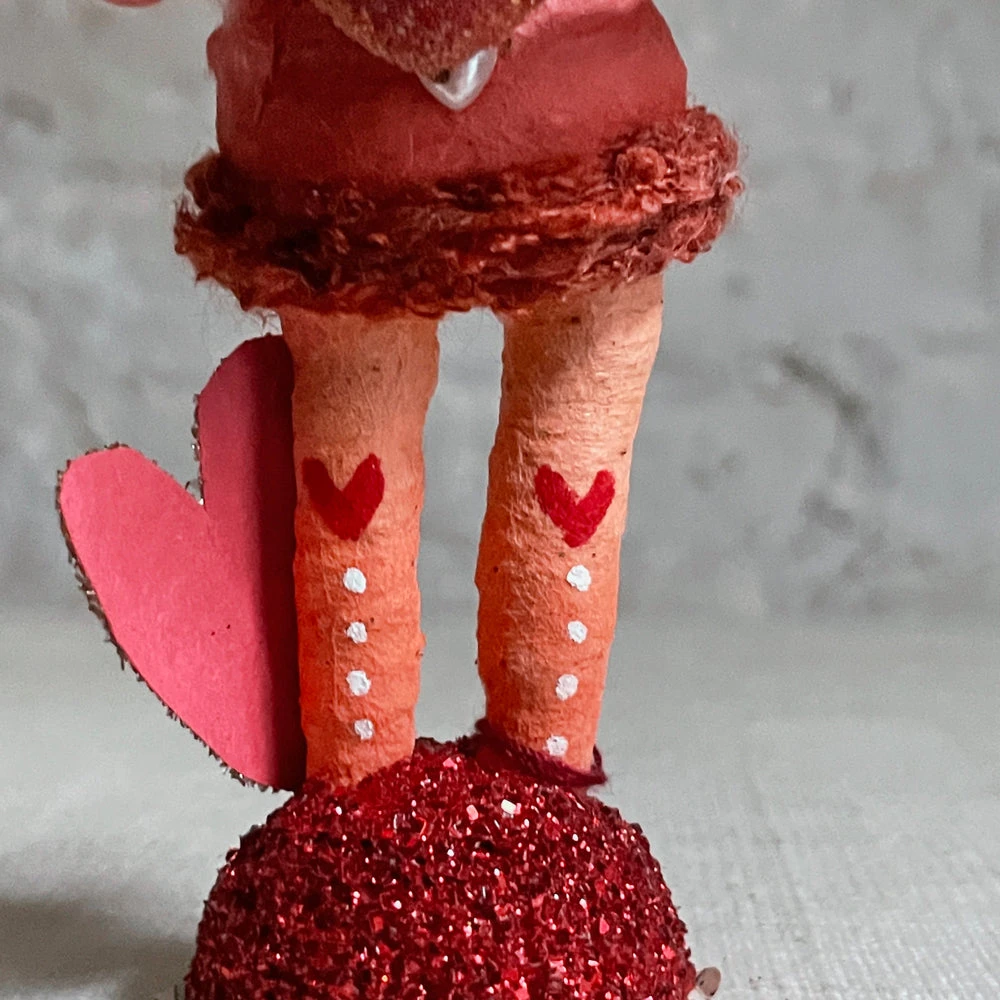 Vintage By Crystal Bundled Girl In Red Art & Objects