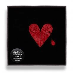 Macon & Lesquoy Pins, Barettes And Iron-On Patches Broken Heart Pin