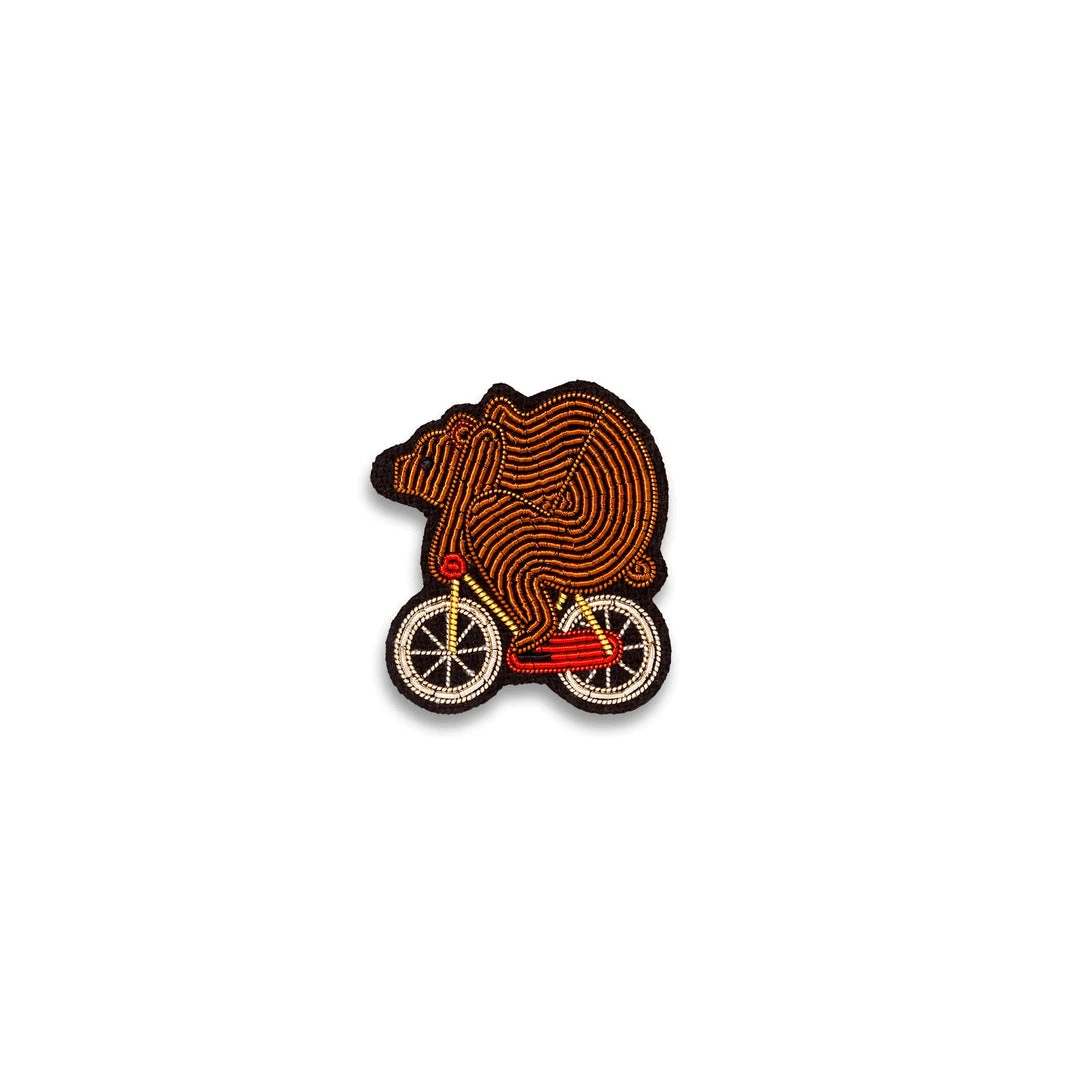 Macon & Lesquoy Pins, Barettes And Iron-On Patches Hurried Bear 3 Macon & Lesquoy Pins, Barettes And Iron-On Patches Hurried Bear