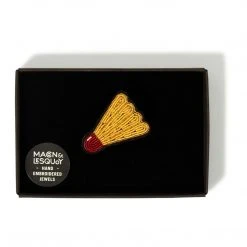Macon & Lesquoy Pins, Barettes And Iron-On Patches Badminton Shuttle Pin
